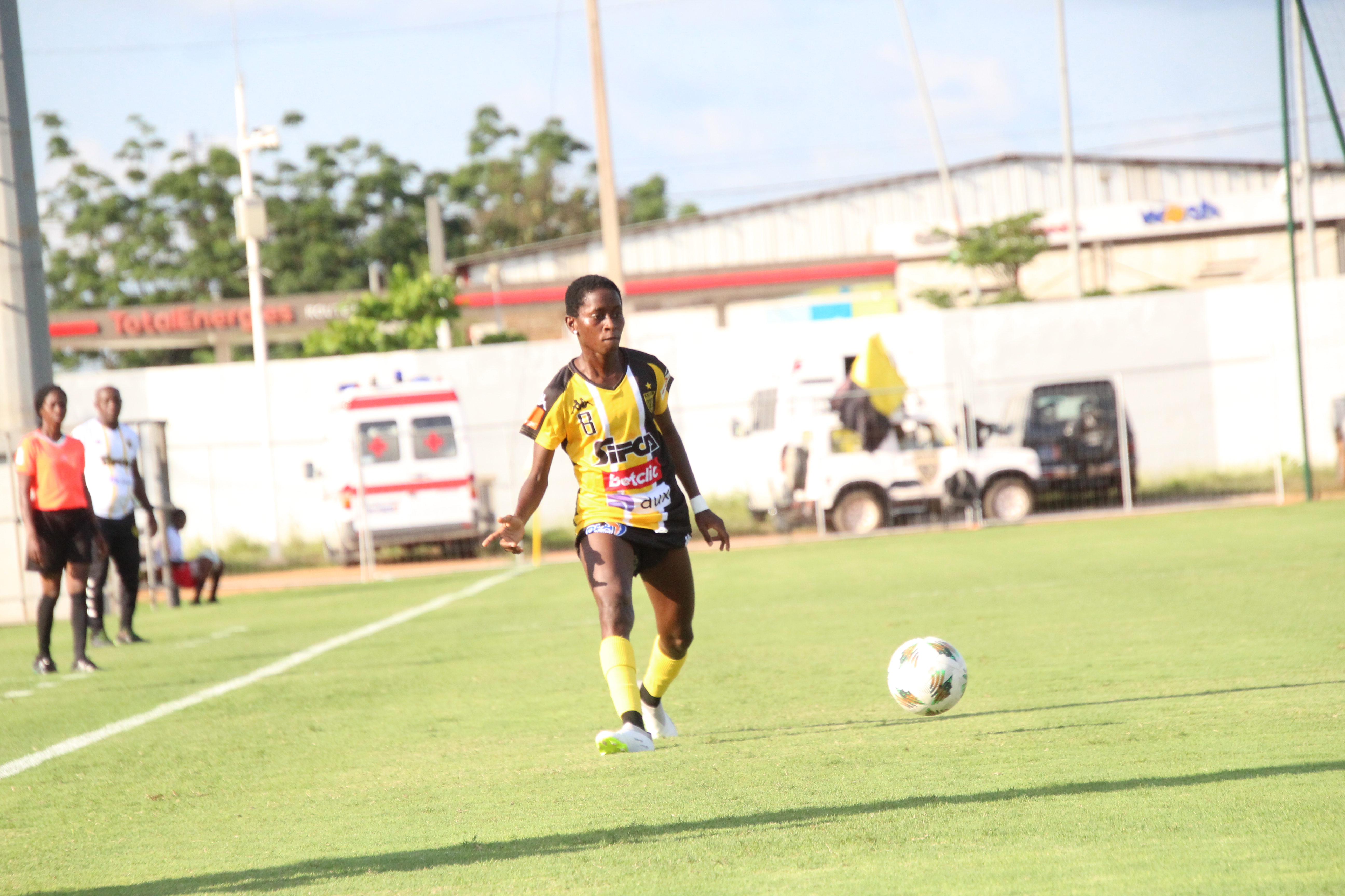 FOOTBALL FÉMININ