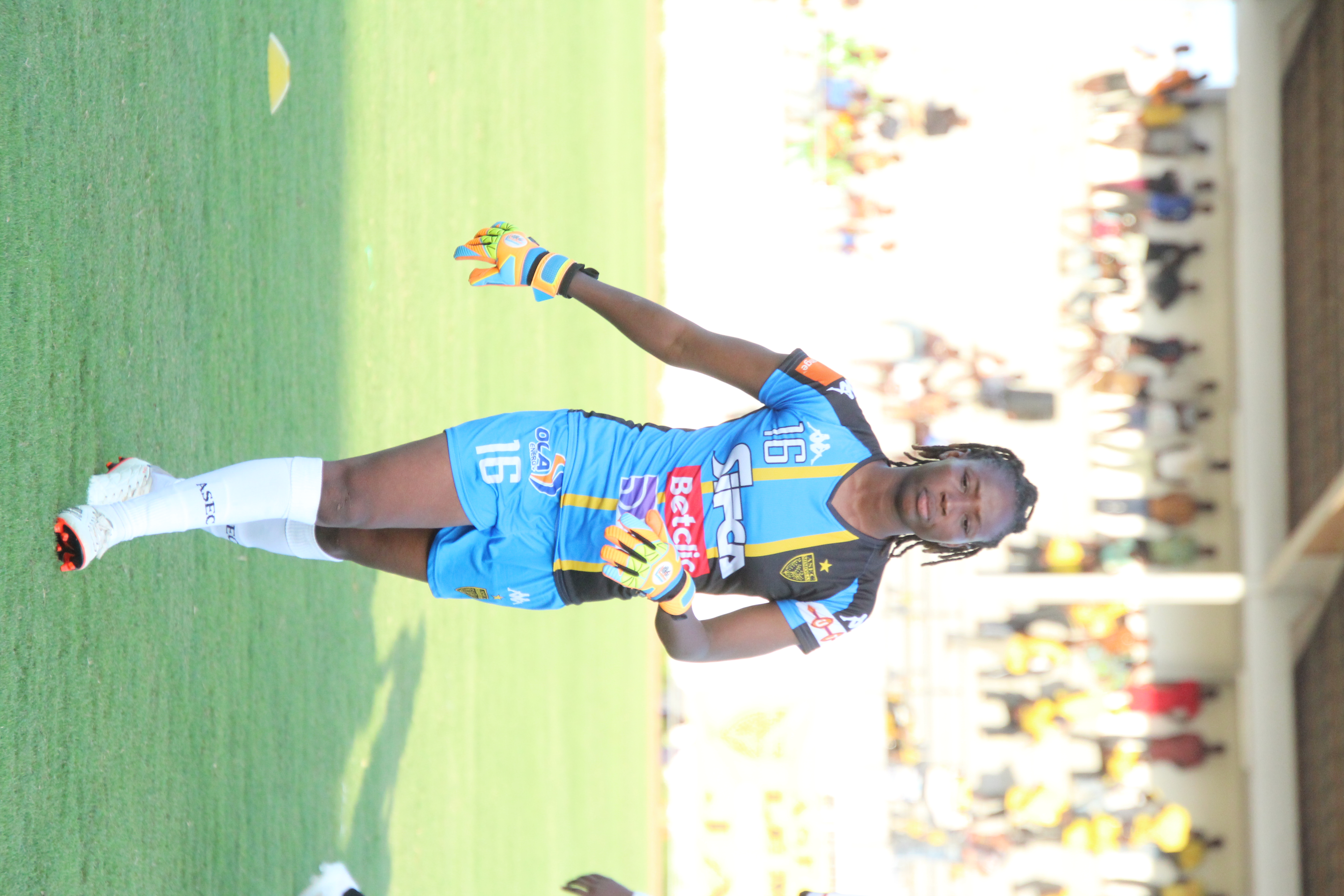 Nina DABILGOU (Gardienne de but ASEC Mimosas) : Une solide muraille