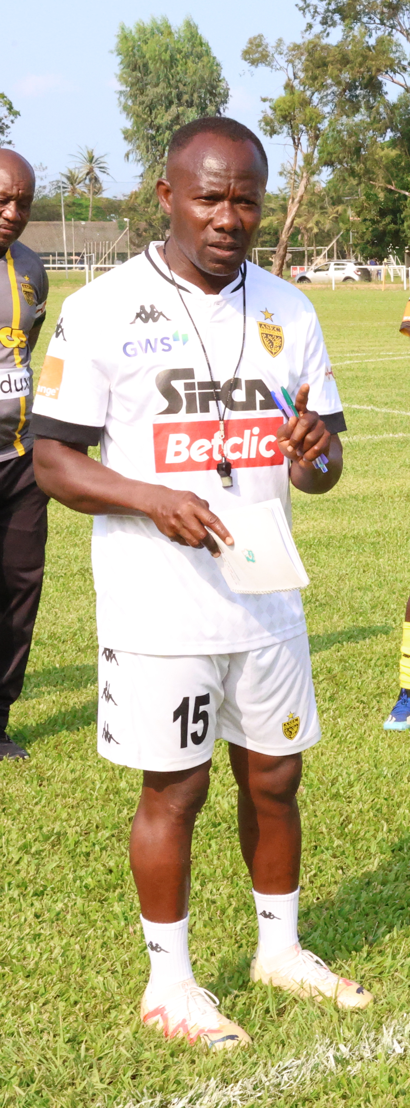 FOOTBALL FEMININ