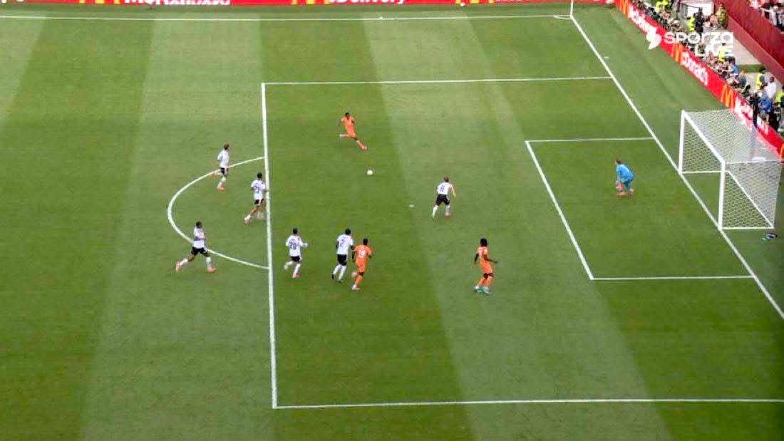 Éditorial : Le football, fabricant d'émotio